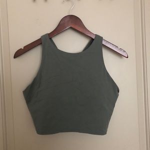 Cropped yoga/fitness tank